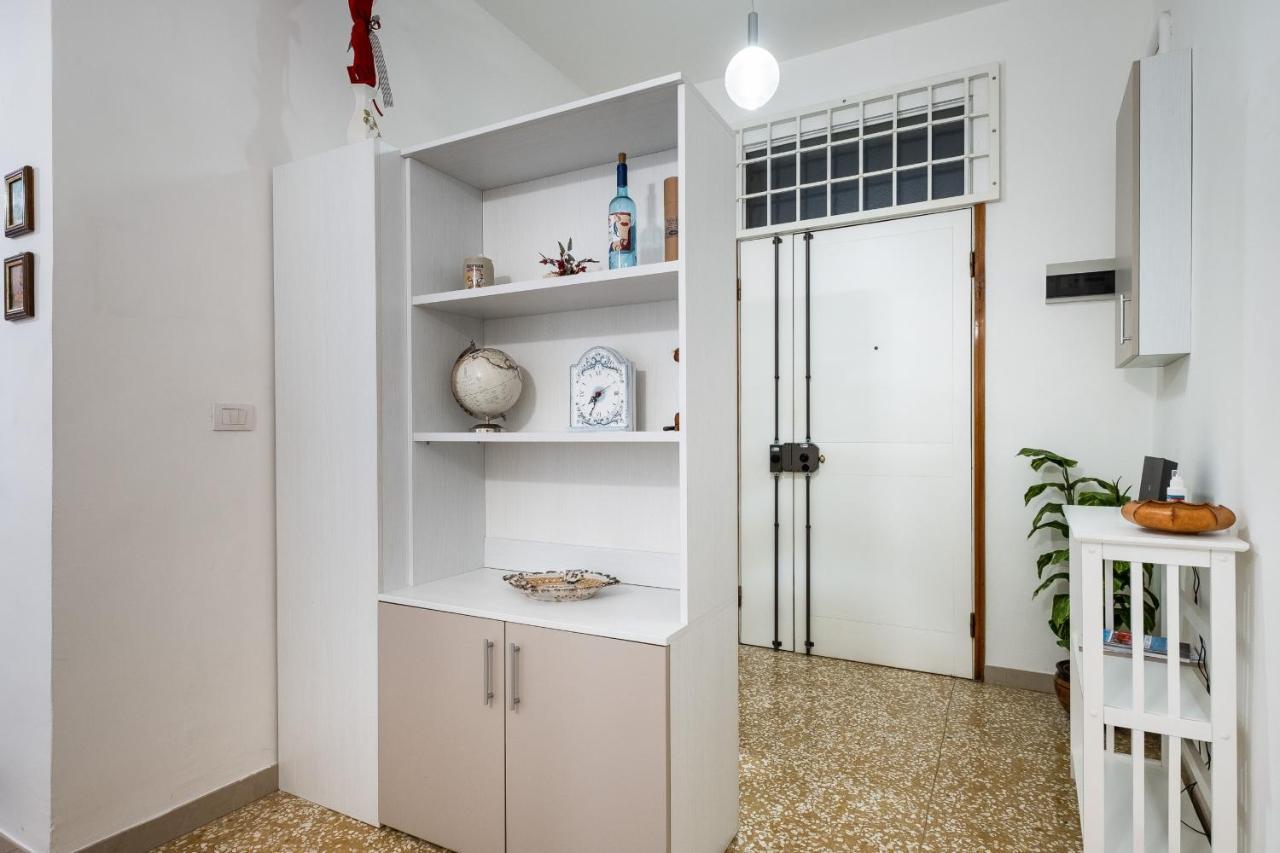 Piazza De' Calderini Apartment By Wonderful Italy Bologna Luaran gambar