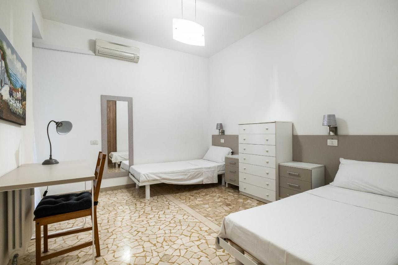 Piazza De' Calderini Apartment By Wonderful Italy Bologna Luaran gambar